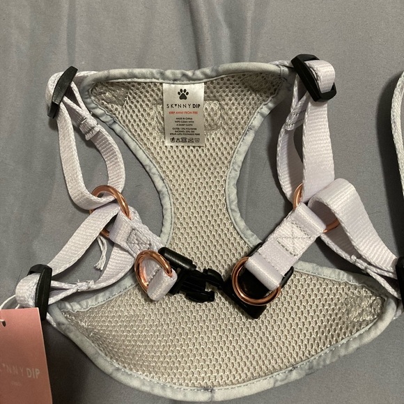Skinny dip Dog Harness and Lead set - Picture 6 of 6